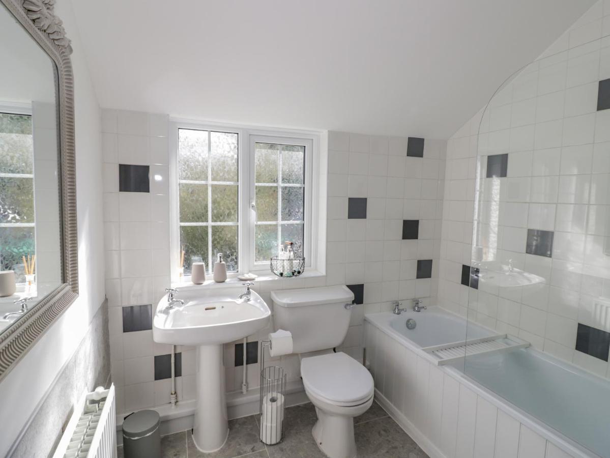 Blossom Cottage Broadway  Ngoại thất bức ảnh